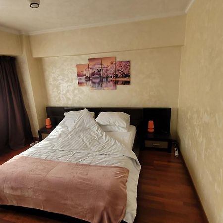 בוקרשט Downtown Top Apartments מראה חיצוני תמונה