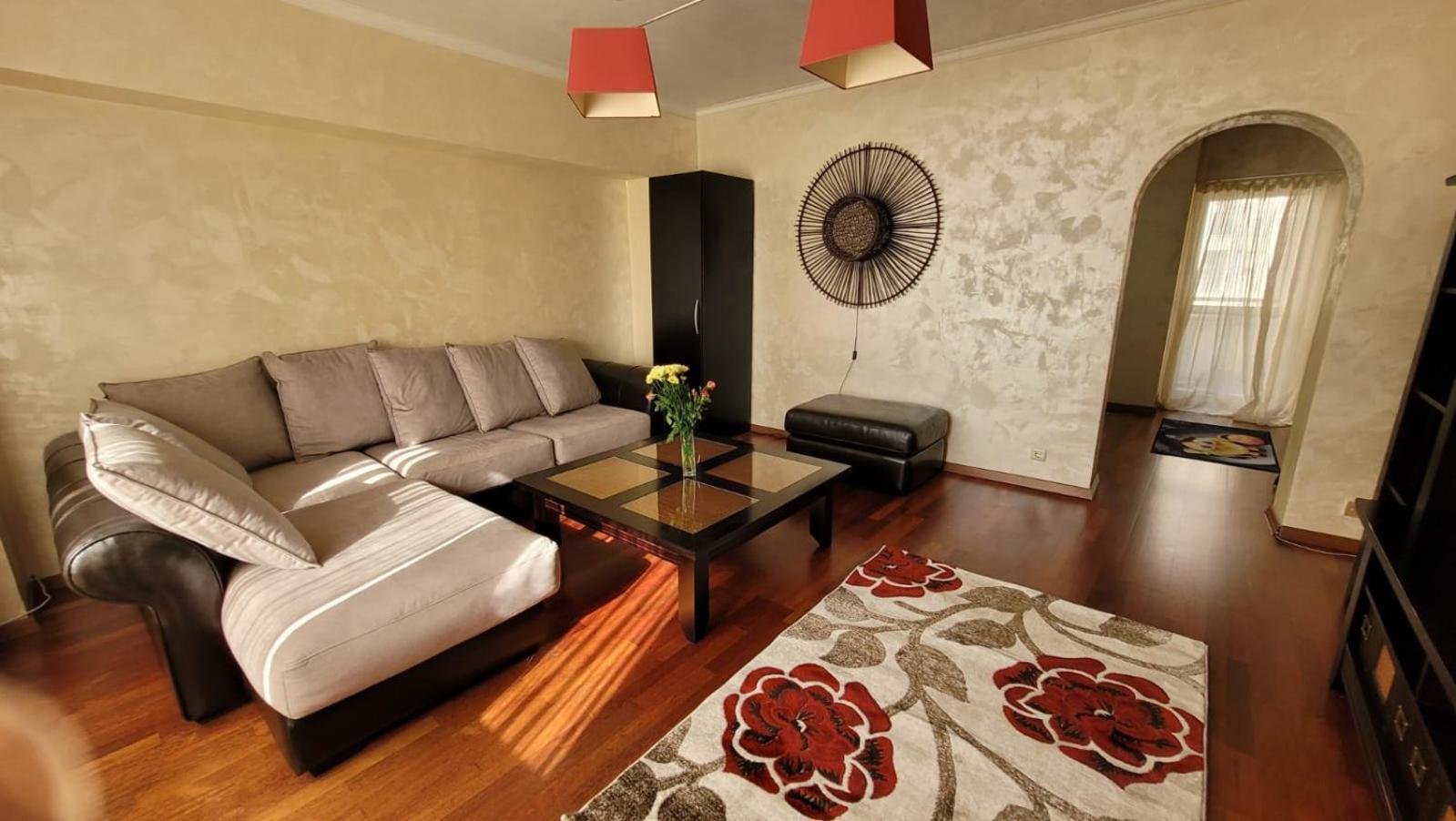 בוקרשט Downtown Top Apartments מראה חיצוני תמונה